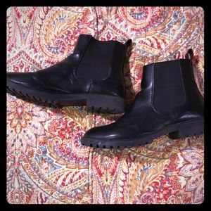 Black Chelsea Boots